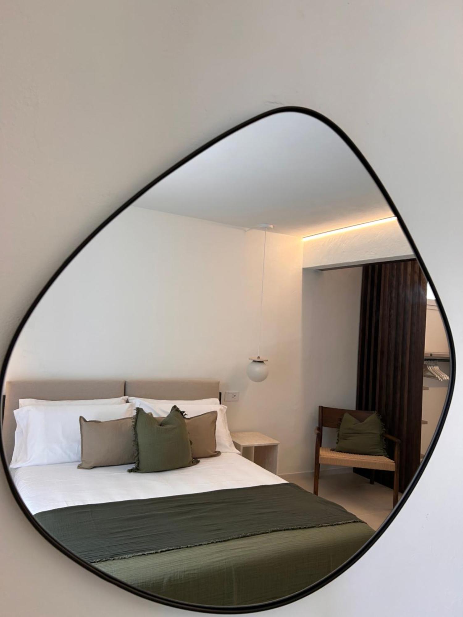 Vireo Rooms Santa Maria Navarrese Eksteriør bilde